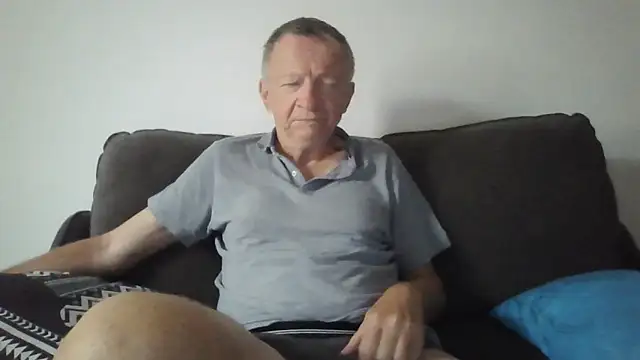 naturiste974 online show from February 28, 2026, 3:39 am