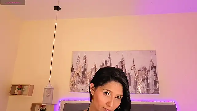 Snapshot of emily_leinner chatting on June 25, 2026, 1:58 am emily leinner online show from June 25, 2026, 1:58 am