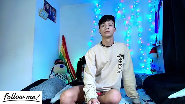 twink sebas  online show from January 5, 2025, 2:41 pm