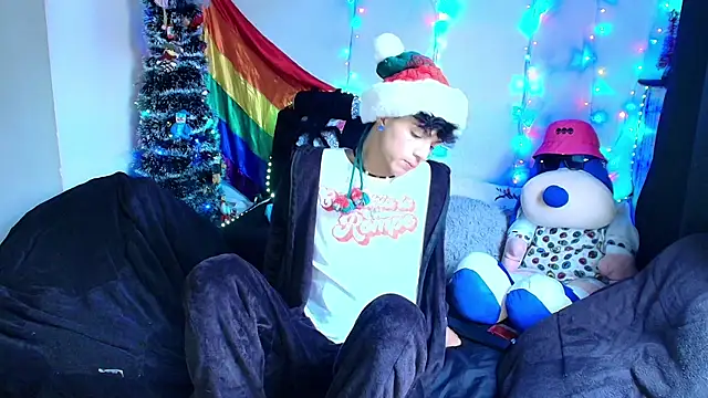 twink sebas  online show from December 29, 2024, 3:56 pm