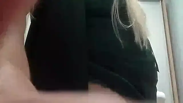 pussyCat t online show from October 8, 2025, 5:02 pm