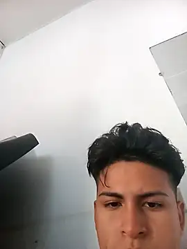 Snapshot of juanpr_1-15 chatting on November 11, 2025, 9:42 pm juanpr 1-15 online show from November 11, 2025, 9:42 pm