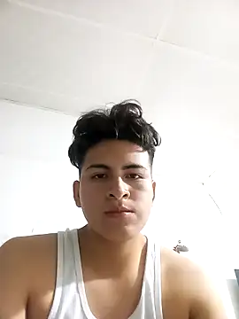 Snapshot of juanpr_1-15 chatting on December 19, 2025, 11:51 pm juanpr 1-15 online show from December 19, 2025, 11:51 pm