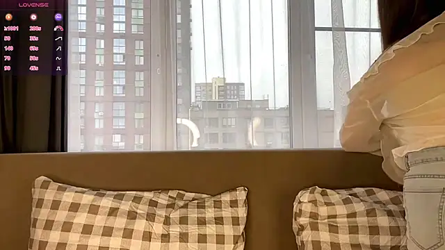 Snapshot of LindaFarmer chatting on September 26, 2025, 4:08 am LindaFarmer online show from September 26, 2025, 4:08 am