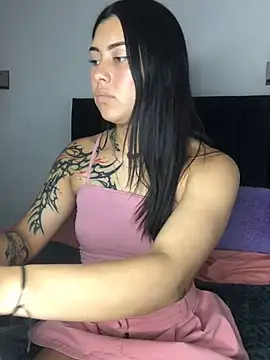 emily 22x online show from February 23, 2025, 1:35 am