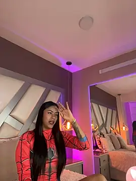 Amber villalobos  online show from February 27, 2025, 10:11 am