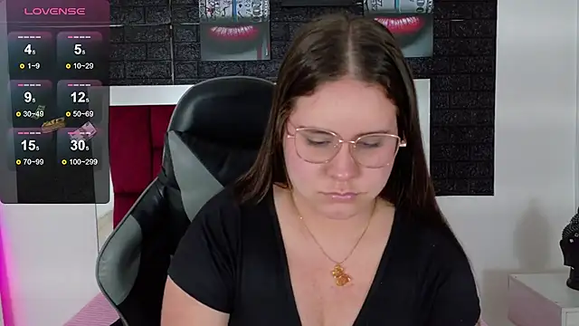 Snapshot of April1_sc chatting on September 29, 2025, 1:39 pm April1 sc online show from September 29, 2025, 1:39 pm