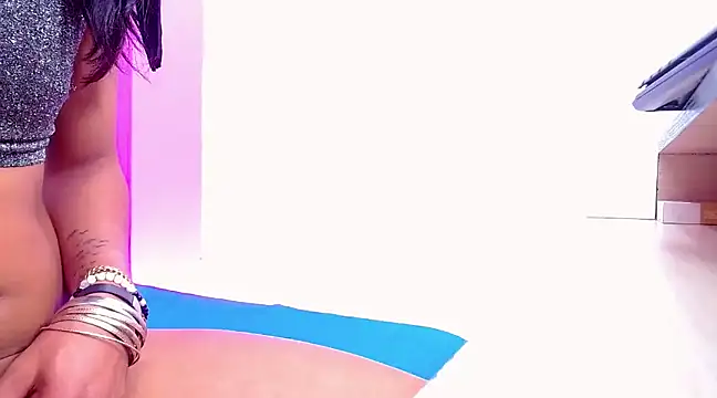 Snapshot of antonela_xxx chatting on February 14, 2025, 10:25 pm antonela xxx online show from February 14, 2025, 10:25 pm