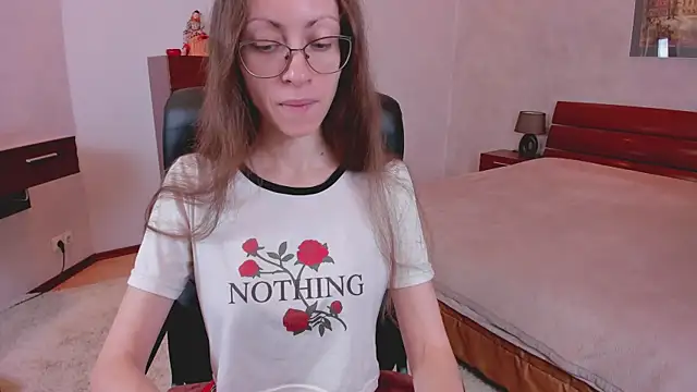 Snapshot of Pantyhose_Mila chatting on October 5, 2025, 7:15 pm Pantyhose Mila online show from October 5, 2025, 7:15 pm