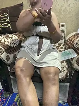 Tameesh sexy mistress online show from March 25, 2026, 4:39 pm