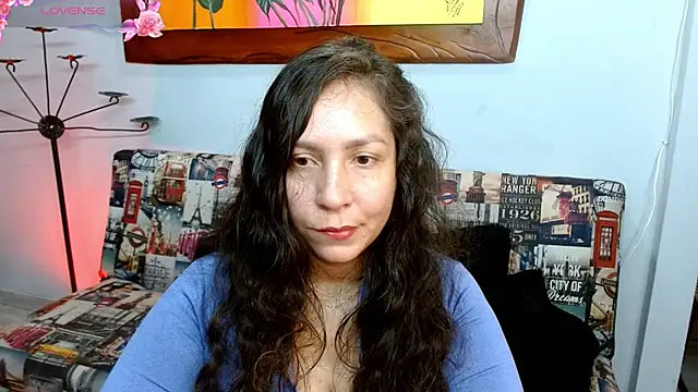 Snapshot of naihroby chatting on September 30, 2025, 6:41 am naihroby online show from September 30, 2025, 6:41 am