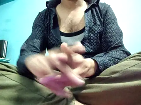 Snapshot of Ishan003 chatting on October 30, 2025, 7:39 am Ishan003 online show from October 30, 2025, 7:39 am