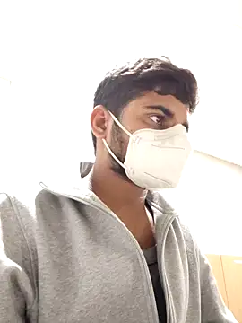 Ishan003 online show from January 19, 2025, 1:33 pm