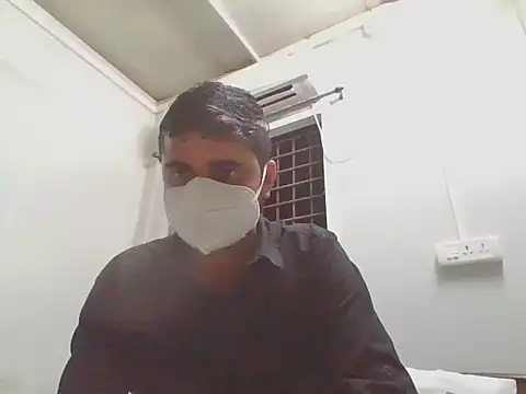 Ishan003 online show from February 13, 2025, 5:01 pm