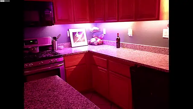 Snapshot of Scarlettredff chatting on October 5, 2025, 2:24 am Scarlettredff online show from October 5, 2025, 2:24 am