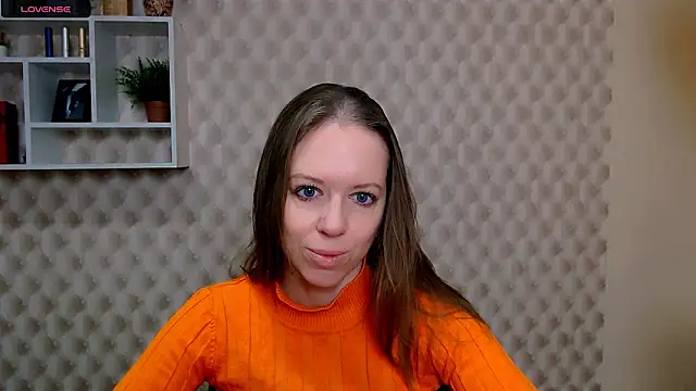 GloriaSi  online show from December 2, 2025, 5:42 am