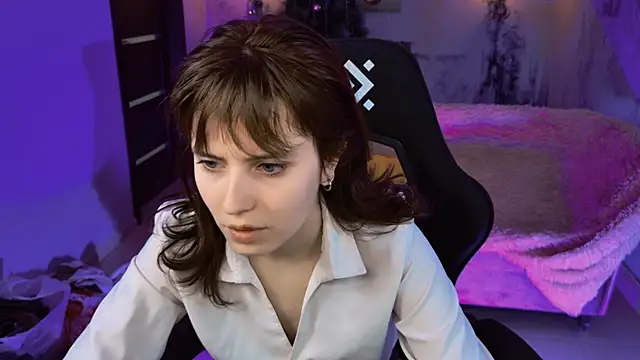 LolaAsmus online show from January 14, 2026, 5:33 am