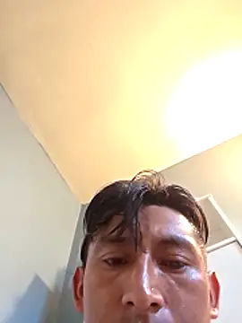 Snapshot of Jovende28 chatting on October 28, 2025, 12:00 am Jovende28 online show from October 28, 2025, 12:00 am