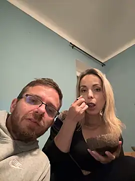 Annelibre online show from January 29, 2025, 10:11 pm
