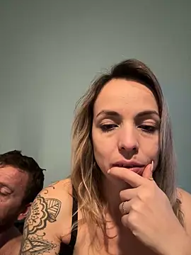 Annelibre online show from February 8, 2025, 6:33 am