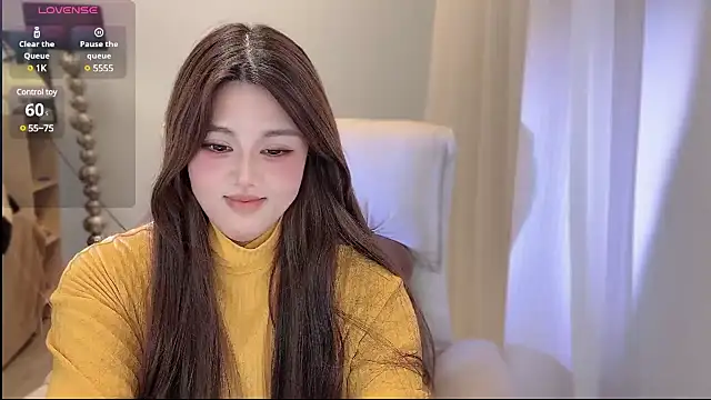 Strawberrybabyy1 online show from December 12, 2024, 5:48 pm