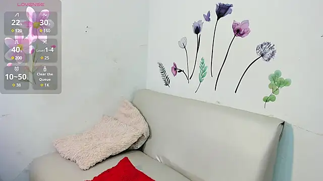 Snapshot of michell___ chatting on December 6, 2024, 7:26 am michell online show from December 6, 2024, 7:26 am