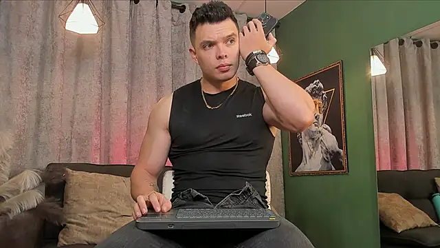 Jake Tylerr  online show from December 21, 2025, 8:42 pm