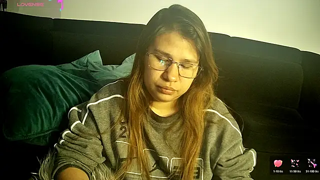 meichang452 online show from March 27, 2026, 5:16 am