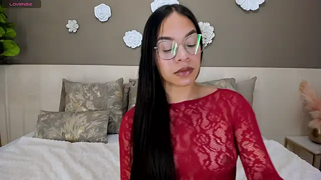 KimHiltton online show from February 28, 2025, 3:48 am