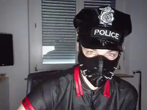 Snapshot of Angelbunn chatting on February 10, 2025, 4:36 pm Angelbunn online show from February 10, 2025, 4:36 pm