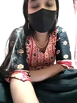 Snapshot of Etha-Moni chatting on December 3, 2024, 8:55 pm Etha-Moni online show from December 3, 2024, 8:55 pm