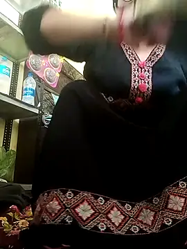 heenage online show from April 25, 2026, 7:55 am