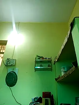 Snapshot of heenage chatting on March 1, 2025, 4:15 am heenage online show from March 1, 2025, 4:15 am