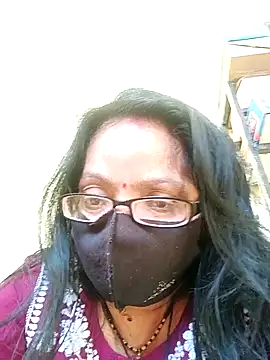 Snapshot of heenage chatting on March 18, 2025, 9:12 am heenage online show from March 18, 2025, 9:12 am