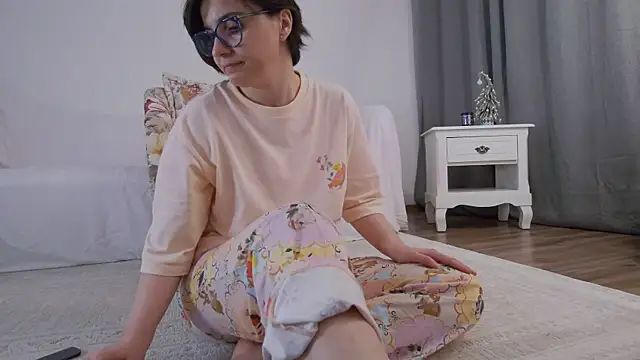 SophieeRain online show from January 9, 2026, 8:05 pm