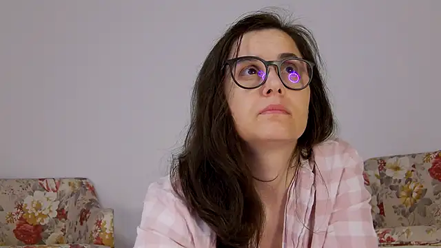 SophieeRain online show from September 30, 2025, 5:08 pm