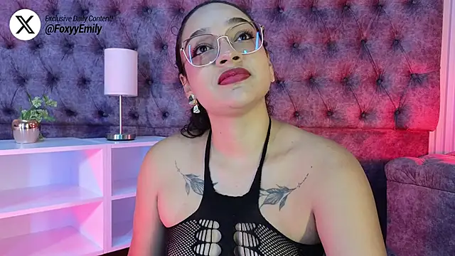 EMILYY FOXY online show from May 17, 2026, 7:03 pm