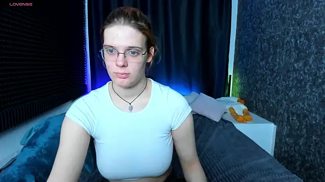 KIKI Krash online show from January 28, 2025, 1:16 pm