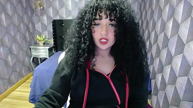 Sofiacowperx online show from March 2, 2025, 6:03 pm