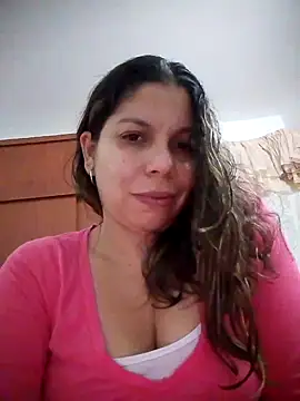 Carliina Soussa online show from October 5, 2025, 1:51 am