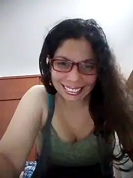 Carliina Soussa online show from March 13, 2025, 10:32 pm