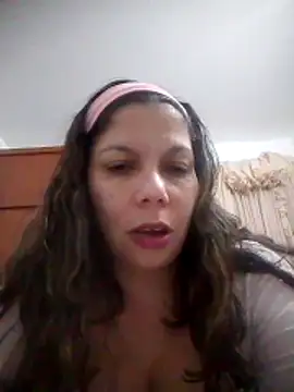 Carliina Soussa online show from November 12, 2025, 11:30 pm