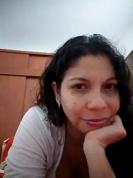 Carliina Soussa online show from February 27, 2025, 4:24 am