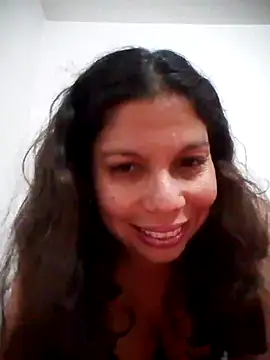 Carliina Soussa online show from February 18, 2025, 1:43 am