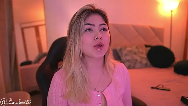 Lau Bee online show from September 18, 2025, 6:22 pm