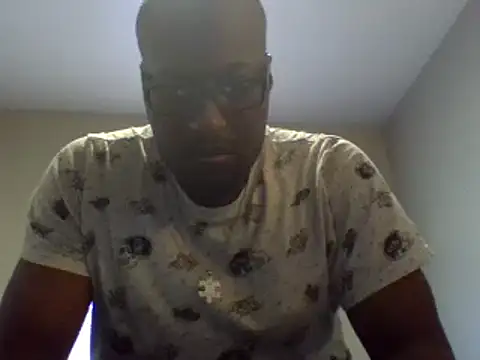 Snapshot of littbbc chatting on December 22, 2024, 10:15 pm littbbc online show from December 22, 2024, 10:15 pm