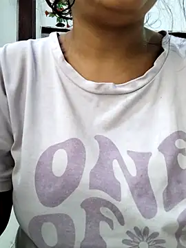 illay love online show from September 24, 2025, 5:47 am