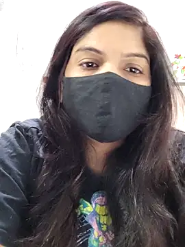 Snapshot of illay_love chatting on November 9, 2025, 5:28 pm illay love online show from November 9, 2025, 5:28 pm