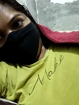 Snapshot of illay_love chatting on December 15, 2025, 3:12 am illay love online show from December 15, 2025, 3:12 am