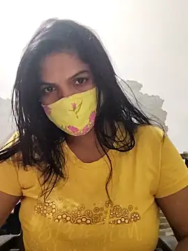 Snapshot of illay_love chatting on November 6, 2025, 10:41 am illay love online show from November 6, 2025, 10:41 am